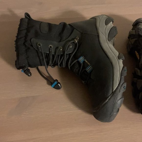 Keen Black Leather and Canvas Winter Hiking Boots - Women’s Size 6 - Picture 8 of 11